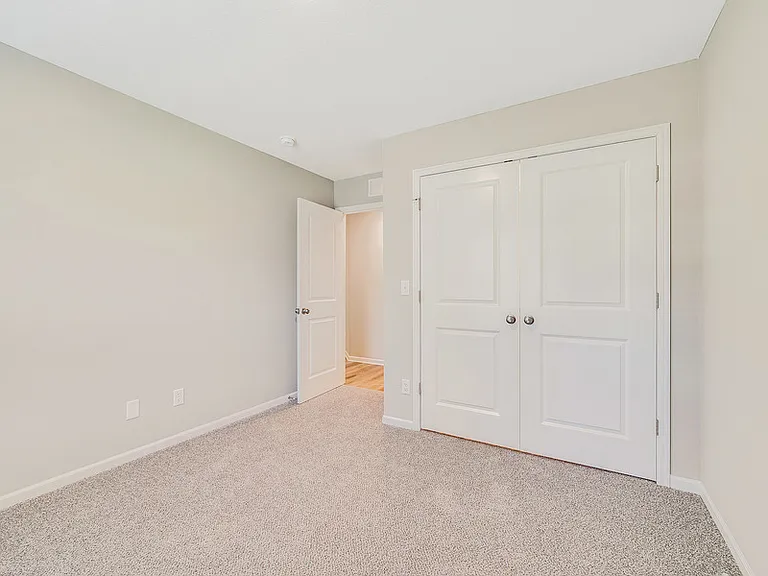 601 E Mason St #B — Photo 22