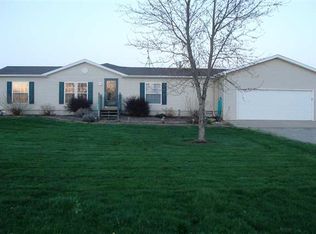 6566 N 450 W, Angola, IN 46703