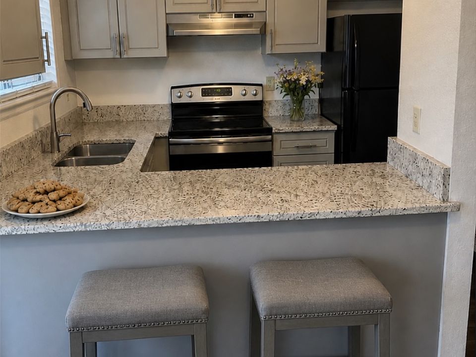 1st image of 5277 Columbine Ln