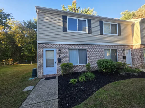 409 Peppertree Ln, Painesville, OH 44077