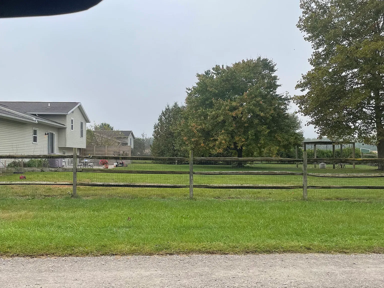 3 bed, 1856 sqft, $2,500 — Photo 2