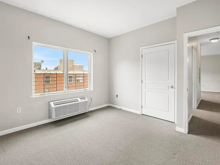845 Newark Ave #2A — Photo 8