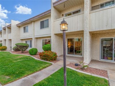 768 Lawrence Dr, Henderson, NV, 89015