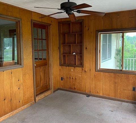 Sunroom/ Front Door