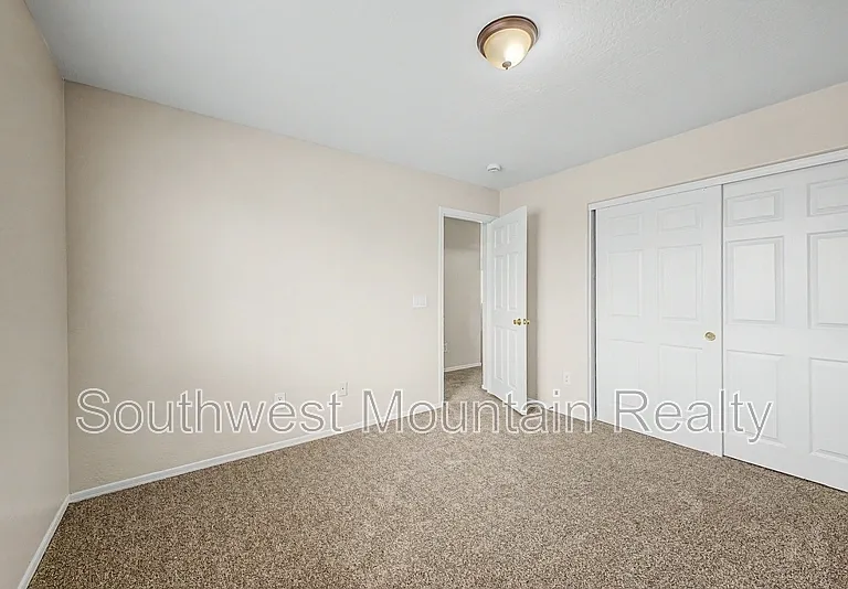1399 E Saguaro Trl — Photo 18