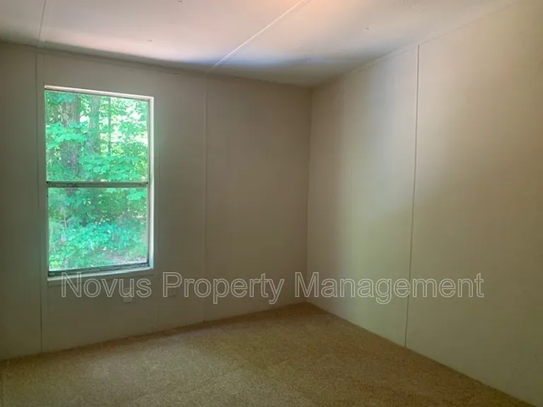 221 Oakleigh Dr — Photo 13