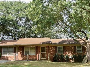 408 Meadow Ln, Kings Mountain, NC 28086