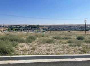 6669 W 27th Ave, Kennewick, WA 99338