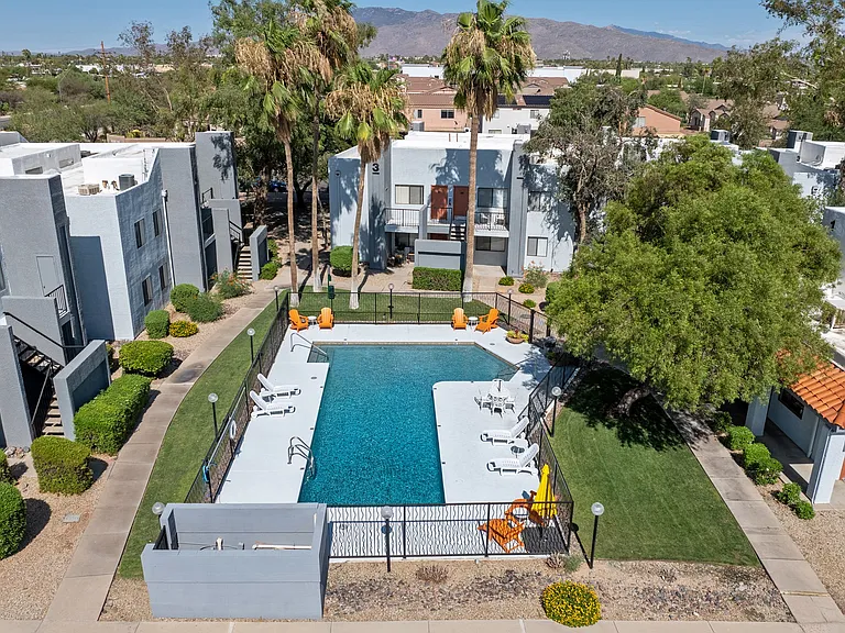 Acacia Hills — Photo 25