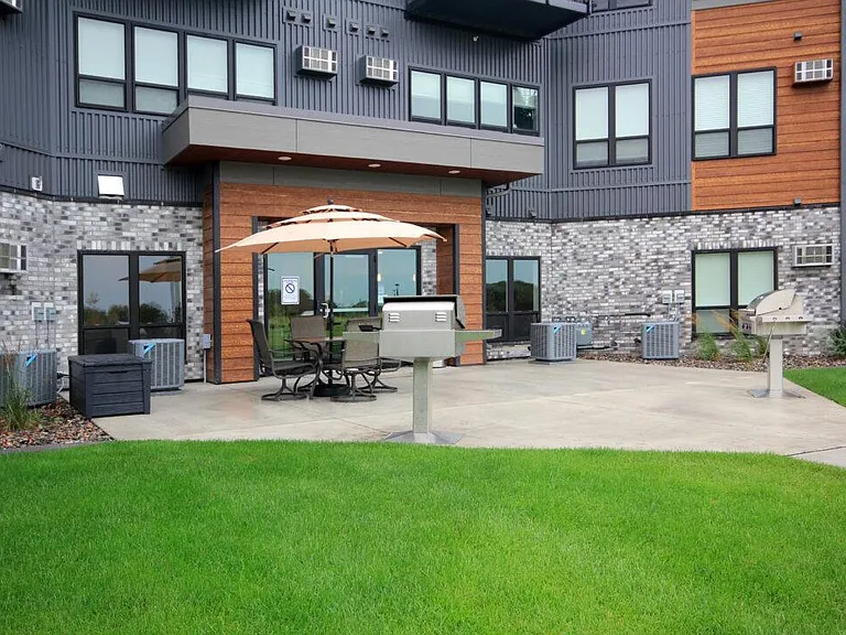 Courtyard — Photo 17
