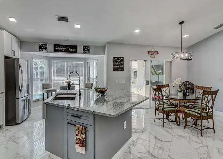 5452 Ashland Dr — Photo 21