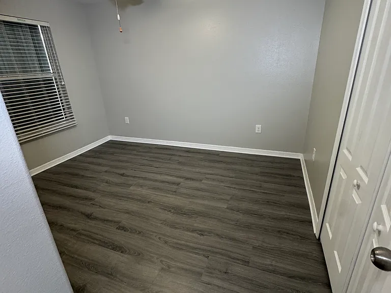 2707 Lantern Hill Ave — Photo 14