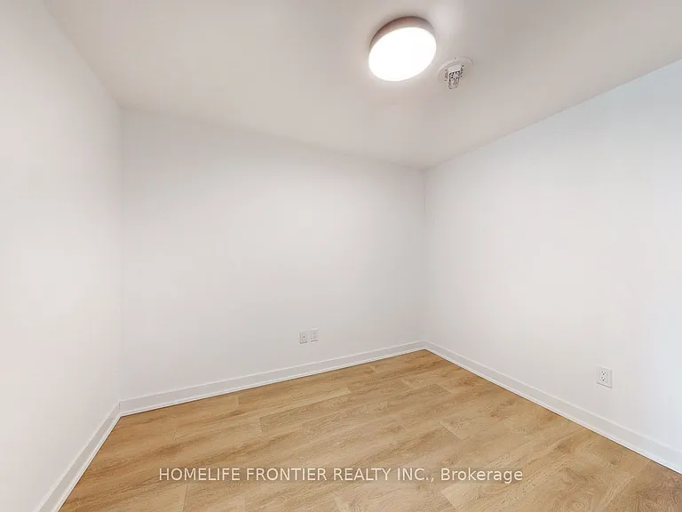 8 Tippett Rd #1406 — Photo 13