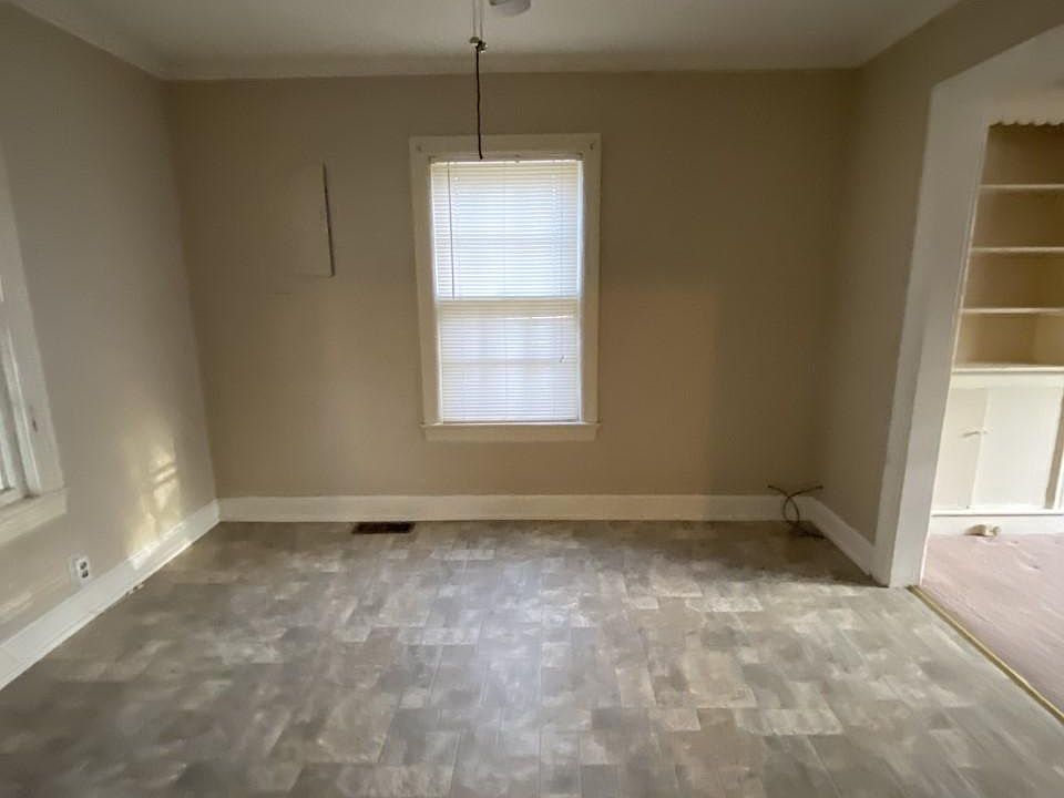 805 Saint John Ave, Dyersburg, TN 38024 Zillow