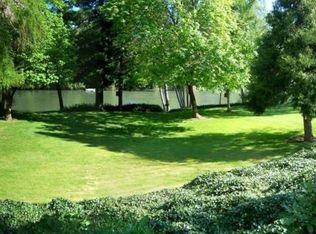 2290 Rogue River Hwy, Grants Pass, OR 97527