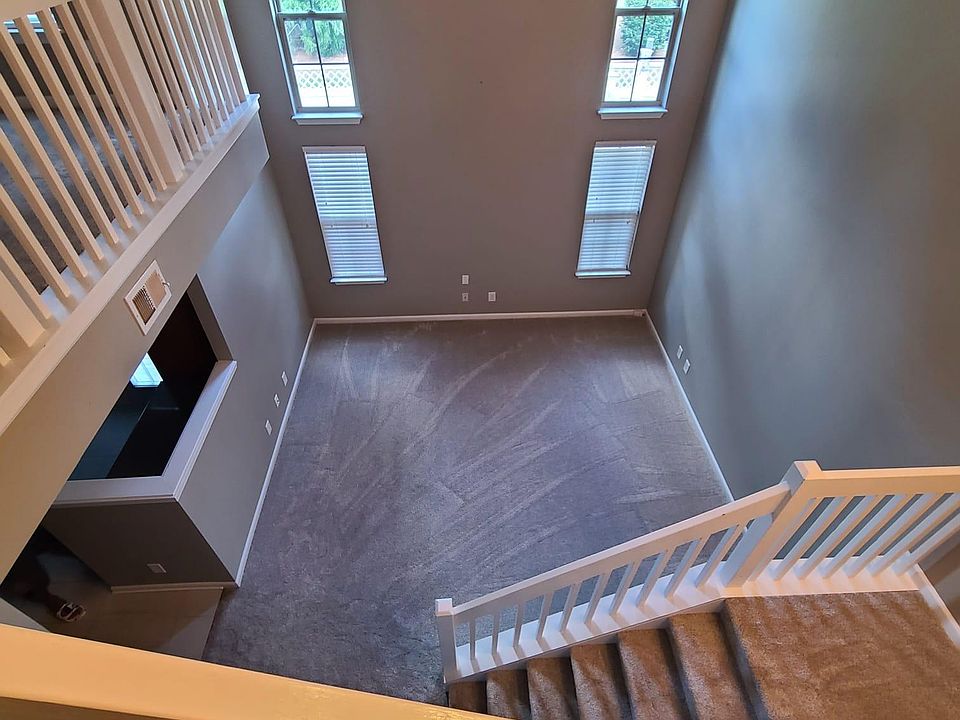 1st image of 853 Jarman Dr