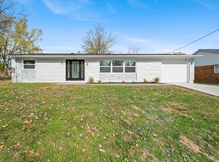 462 Ballyclare Ter, Cincinnati, OH 45240