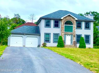 5 Hannah Ct, East Stroudsburg, PA 18301