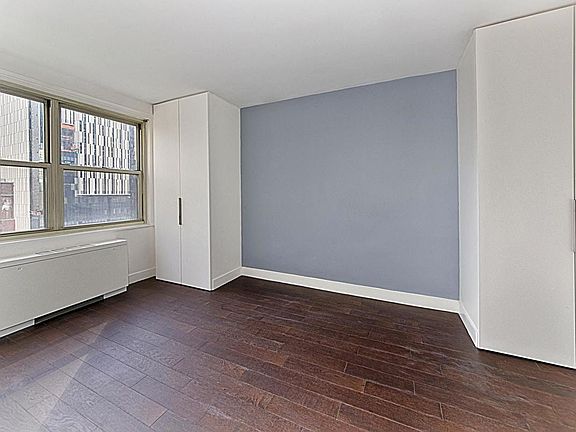 4th image of 520 E 72nd St APT 15C