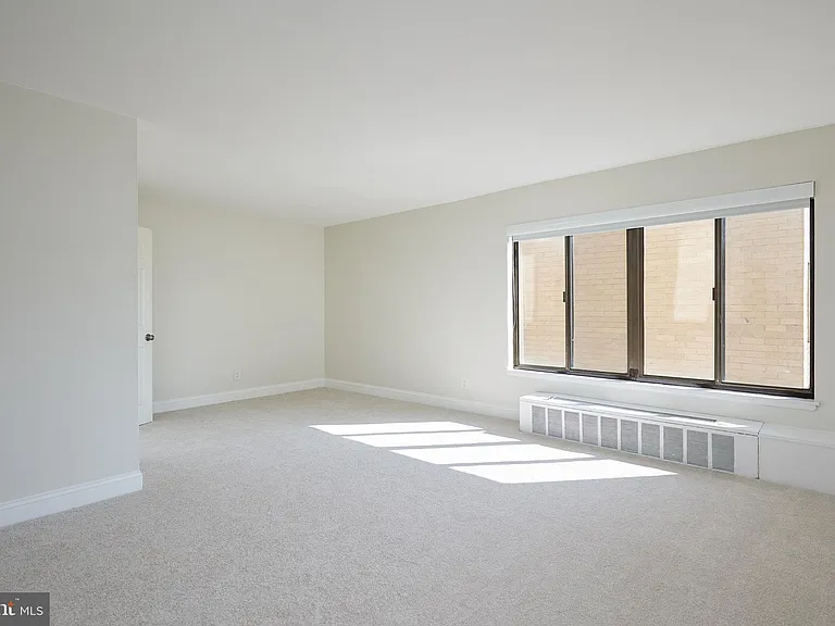 3100 S Manchester St #635 — Photo 9