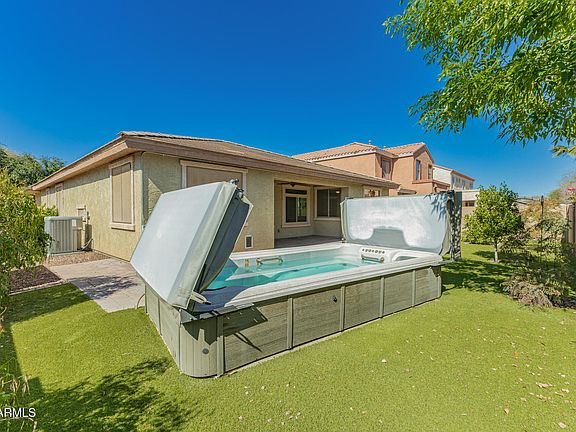 3rd image of 11249 N 161ST Avenue