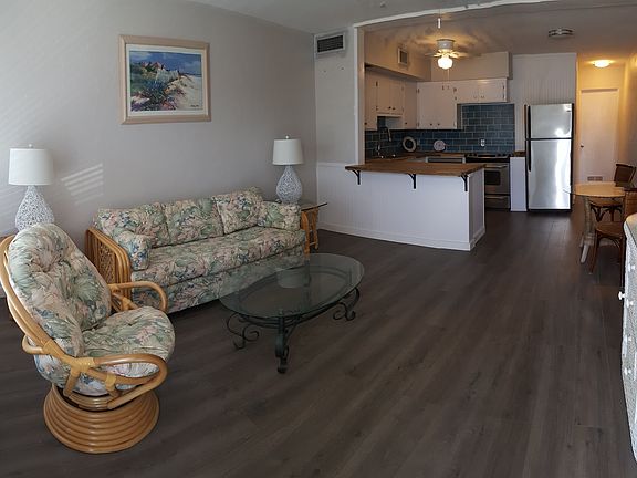 3rd image of 4051 58th St N APT 242