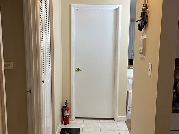 3rd image of 1375 Rebecca Dr APT 404