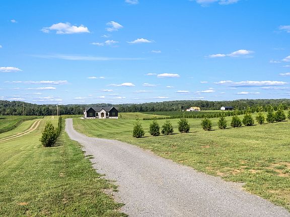 4th image of 6954 Shelbyville Rd Lot 7