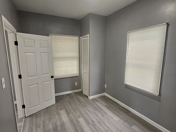4th image of 3141 W 70th St