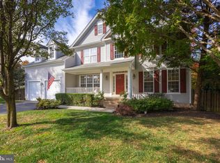 102 Adele Garden Way, Herndon, VA 20170