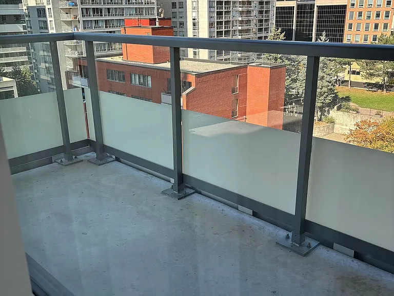 50 Dunfield Ave #917 — Photo 9