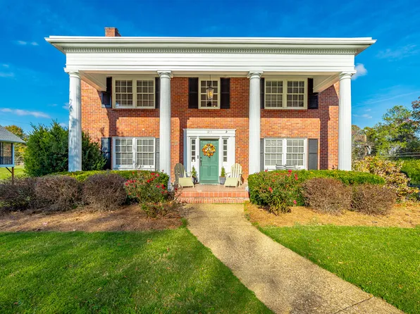 211 Brookwood Dr, Chattanooga, TN 37411