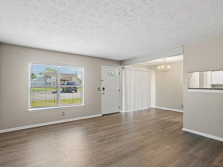810 Bellevue Rd #225 — Photo 6
