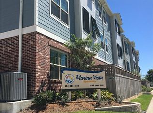 1555 Lake Ave #D21, Metairie, LA 70005