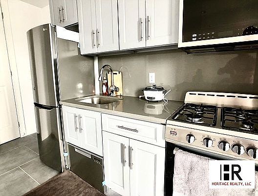 1st image of 221 Wadsworth Ave #6H