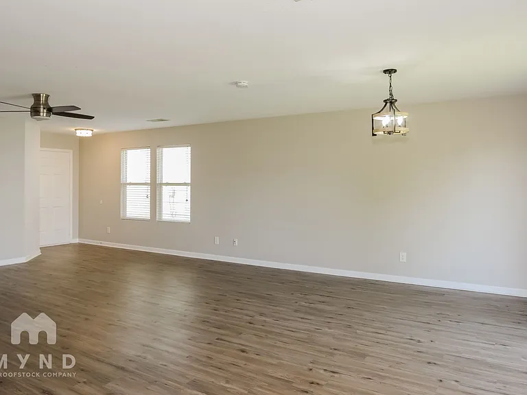 15188 Mill Valley Dr — Photo 10