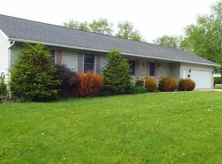 614 Grove St, Prophetstown, IL 61277