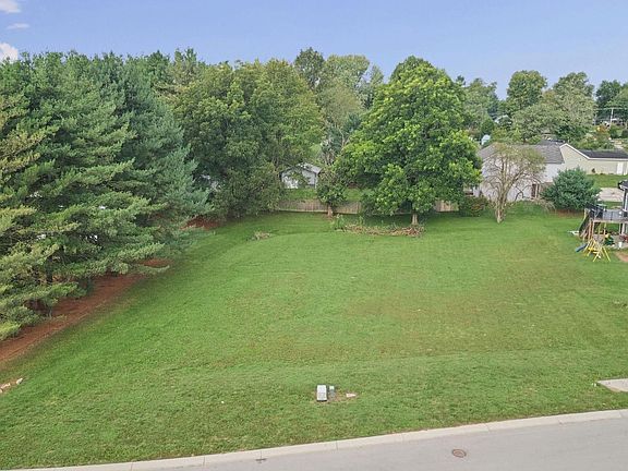 4th image of 4344 S Windmill Ln