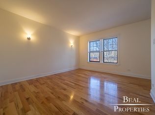 2954 N Seminary Ave #1, Chicago, IL 60657