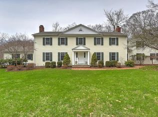 1005 Burr St, Fairfield, CT 06824