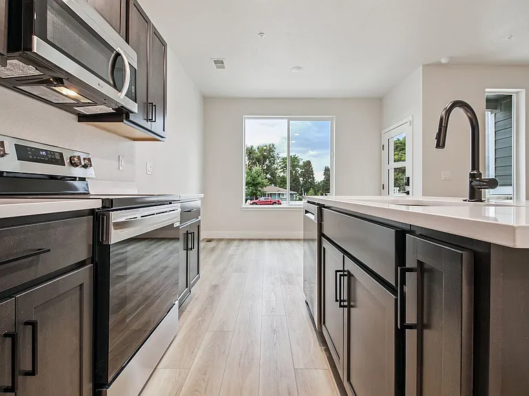 Fern Hill Townhomes — Photo 28