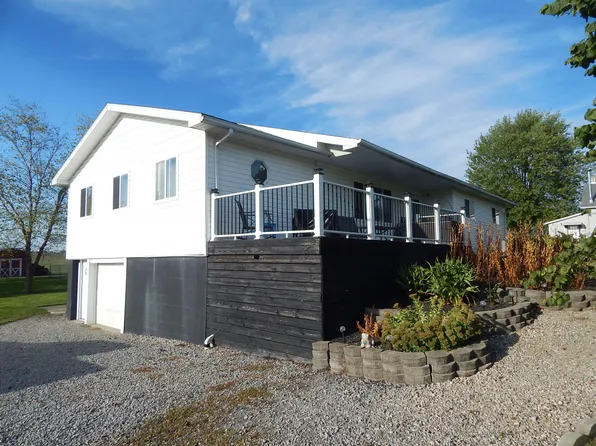 12031 Columbus St, Middleburg, OH 43336