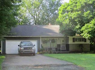 24669 Kennedy Ridge Rd, North Olmsted, OH 44070