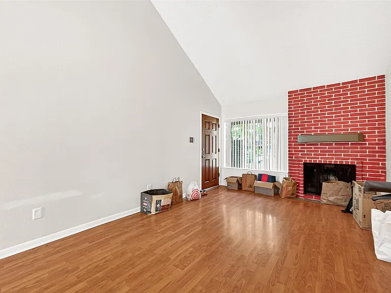 11677 Village Place Dr — Photo 11