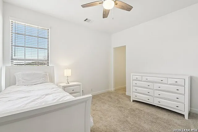 21706 Miranda Hl — Photo 31