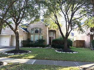 5911 Brook Bend Dr, Sugar Land, TX 77479