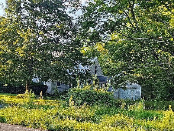 2nd image of 1330 E South Range Rd