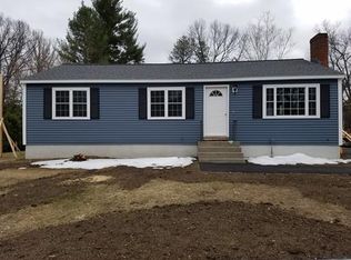 25 Oak Rd, Westford, MA 01886