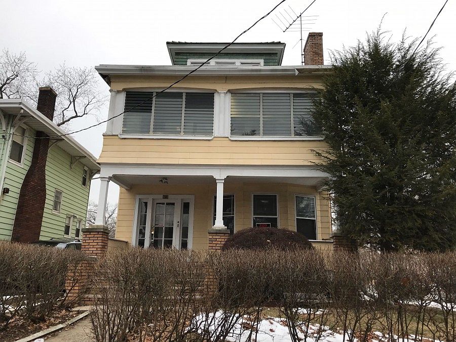 1st image of 851-853 Sandford Ave