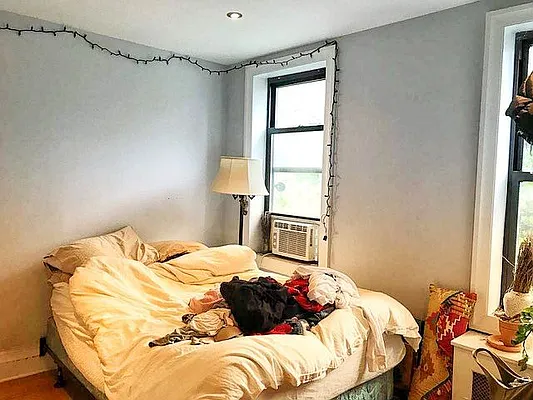 Rented by Friedman Roth Realty | media 18